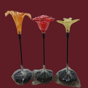Solar Flowers Stake Lilly,RoseBlossom ,Tullip Led Lights Multicolor Set Of 3